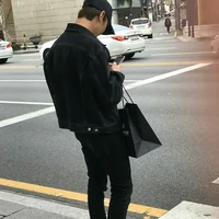 immagine profilo del channel telegram di Life Is Never Flat