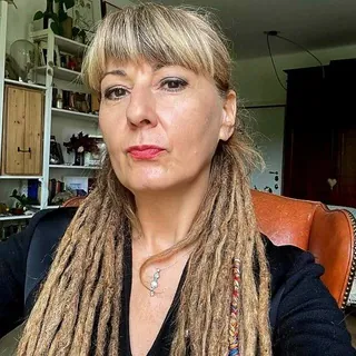 Raffaella Regoli canale ufficiale - Canale Telegram