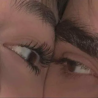 عَــيناههـُ )"♥️ - قناة Telegram