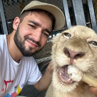 Аслан из National Geographic 🌏 - Canale Telegram