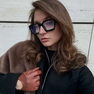 lizi.moon монетизация личного бренда - Canale Telegram