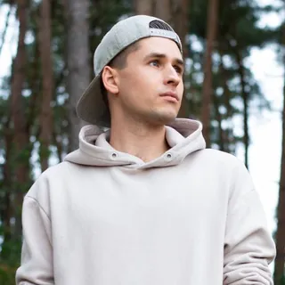 TAYLOR Offizieller Kanal - Kanal Telegram